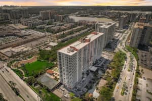 210 174th St APT 1915, Sunny Isles Beach, FL 33160, Sold 05/30/24