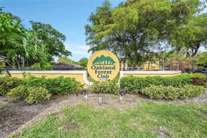3083 N Oakland Forest Dr APT 307, Oakland Park, FL 33309, Sold 09/11/24