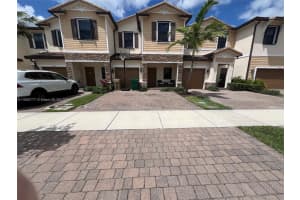 4711 Brumby Terrace, Davie, FL 33314, Sold 05/30/24