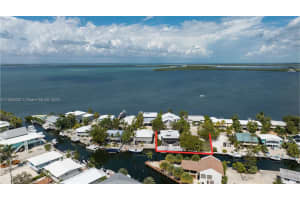 35 North Dr, Key Largo, FL 33037, Sold 06/27/24