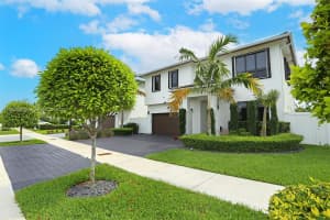 23555 SW 107th Pl, Princeton, FL 33032, Sold 06/24/24