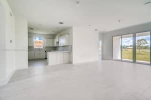 19063 SW 306th St, Homestead, FL 33030, Sold 09/19/24