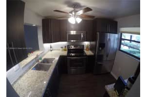 10825 SW 112th Ave APT 115, Miami, FL 33176, Sold 12/17/24