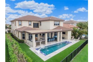 8770 Lakeview Dr, Parkland, FL 33076, Sold 05/23/24