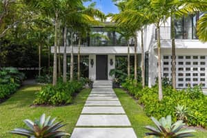 3470 Poinciana Ave, Coconut Grove