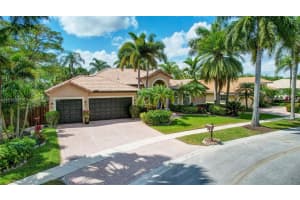 5 NW 108th Way, Plantation, FL 33324, Sold 05/30/24