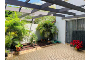 4726 SW 67th Ave APT F2, Miami, FL 33155, Sold 06/04/24
