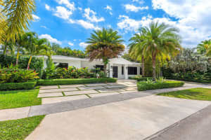 2030 NE 186th Dr, North Miami Beach, FL 33179, Sold 04/11/25
