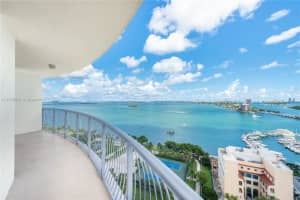 1750 N Bayshore Dr 2202, Miami