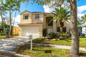 580 Cascade Falls Dr, Weston, FL 33327, Sold 03/28/25
