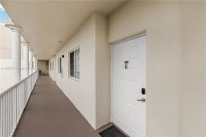 10710 NW 66th St APT 404, Doral, FL 33178, Sold 08/23/24