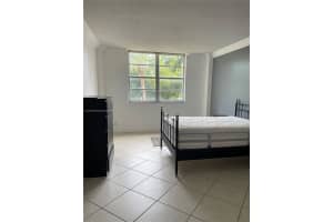 1455 N Treasure Dr #2p, North Bay Village, FL 33141, Sold 09/06/24