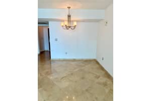 31 SE 5th St APT 1704, Miami, FL 33131, Sold 07/18/24