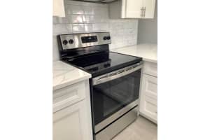 184 Brighton E #184, Boca Raton, FL 33434, Sold 09/25/24