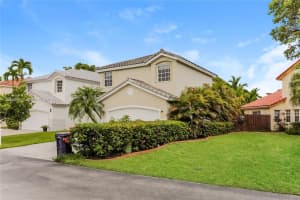 5111 SW 154th Ave, Miami, FL 33185, Sold 05/22/24