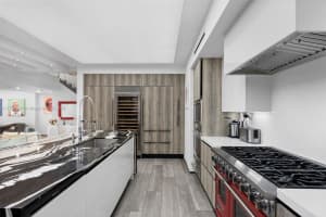 1830 S Ocean Dr #2702, Hallandale Beach, FL 33009, Sold 12/03/24