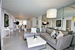 5151 Collins Ave APT 526, Miami Beach, FL 33140, Sold 07/17/24