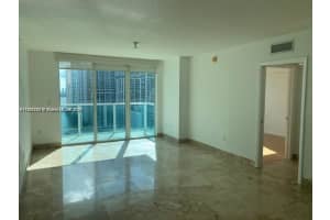 31 SE 5th St APT 2504, Miami, FL 33131, Sold 06/01/24