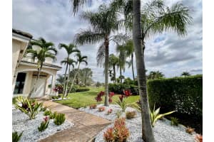 19307 SW 65th St, Fort Lauderdale, FL 33332, Sold 05/23/24