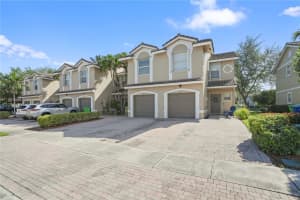 5460 NW 90th Ave, Sunrise, FL 33351, Sold 07/25/24
