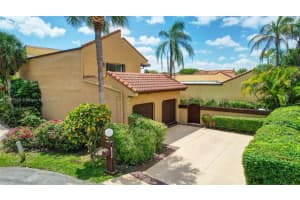 1054 NE 203rd Ln, Miami, FL 33179, Sold 02/04/25