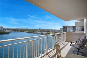 250 174th St APT 1919, Sunny Isles Beach, FL 33160, Sold 08/02/24