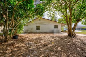 96 SE Norfolk Blvd, Stuart, FL 34997, Sold 04/25/24