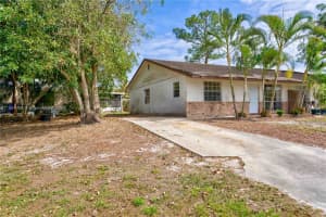 96 SE Norfolk Blvd, Stuart, FL 34997, Sold 04/25/24