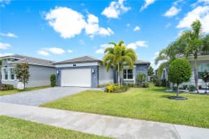 12884 Parrot Pond Rd, Boynton Beach, FL 33473, Sold 07/29/24
