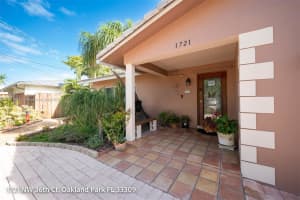 1721 NW 36th Ct, Oakland Park, FL 33309, Sold 09/30/24