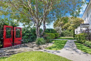 401 93rd St, Surfside, FL 33154, Sold 11/05/24
