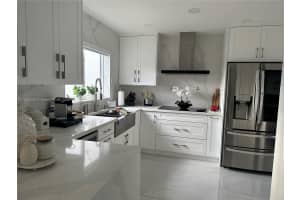 13529 SW 62nd St #115, Miami, FL 33183, Sold 08/05/24