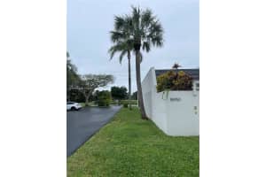 18950 Bob-O-Link Dr, Hialeah, FL 33015, Sold 05/09/24