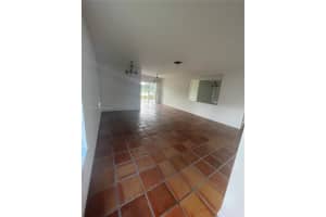 18950 Bob-O-Link Dr, Hialeah, FL 33015, Sold 05/09/24