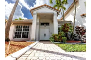 19402 NW 11th St, Pembroke Pines, FL 33029, Sold 08/26/24