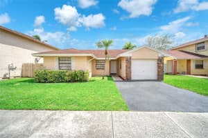 710 Willow Grove Terrace, Davie, FL 33325, Sold 06/27/24