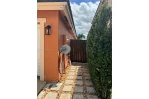2034 SE 13th St, Homestead, FL 33035, Sold 05/03/24