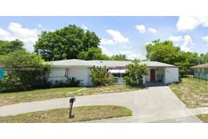 621 E Melrose Cir, Fort Lauderdale, FL 33312, Sold 04/19/24