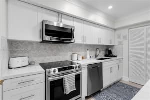 8401 SW 107th Ave #136e, Miami, FL 33173, Sold 06/14/24