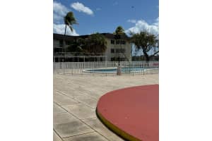 1400 NE 191st St APT 105, Miami, FL 33179, Sold 01/21/25