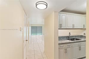 8540 N Sherman Cir APT 205, Miramar, FL 33025, Sold 05/14/24