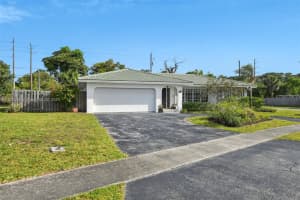 10265 Dorchester Dr, Boca Raton, FL 33428, Sold 07/24/24