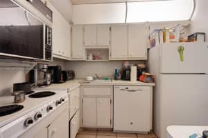 2899 Collins Ave APT 1104, Miami Beach, FL 33140, Sold 07/19/24