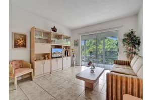 1100 Hillcrest Ct APT 309, Hollywood, FL 33021, Sold 06/04/24