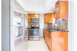 312 NE 17th Ave APT 202, Boynton Beach, FL 33435, Sold 05/06/24