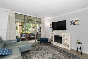 2600 NW 49th Ave APT 207, Lauderdale Lakes, FL 33313, Sold 07/10/24