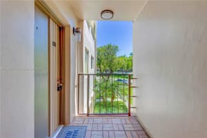 8650 SW 133rd Avenue Rd APT 206, Miami, FL 33183, Sold 06/12/24
