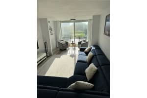 7840 NW 50th St APT 205, Lauderhill, FL 33351, Sold 07/22/24