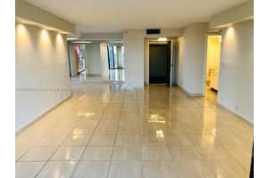 1000 Quayside Terrace #1901, Miami, FL 33138, Sold 06/06/24