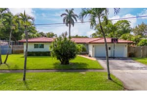 401 SW 55th Terrace, Plantation, FL 33317, Sold 09/16/24